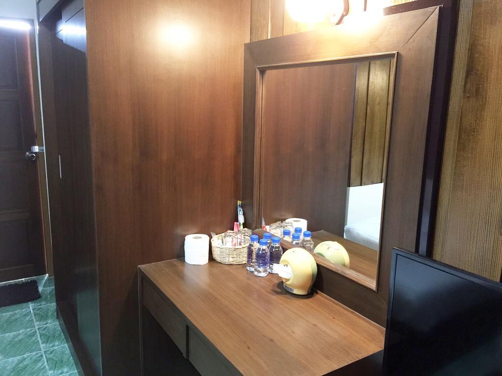 Phrasing Guesthouse شيانغ ماي المظهر الخارجي الصورة