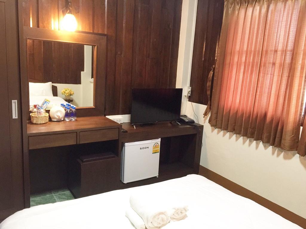 Phrasing Guesthouse شيانغ ماي المظهر الخارجي الصورة