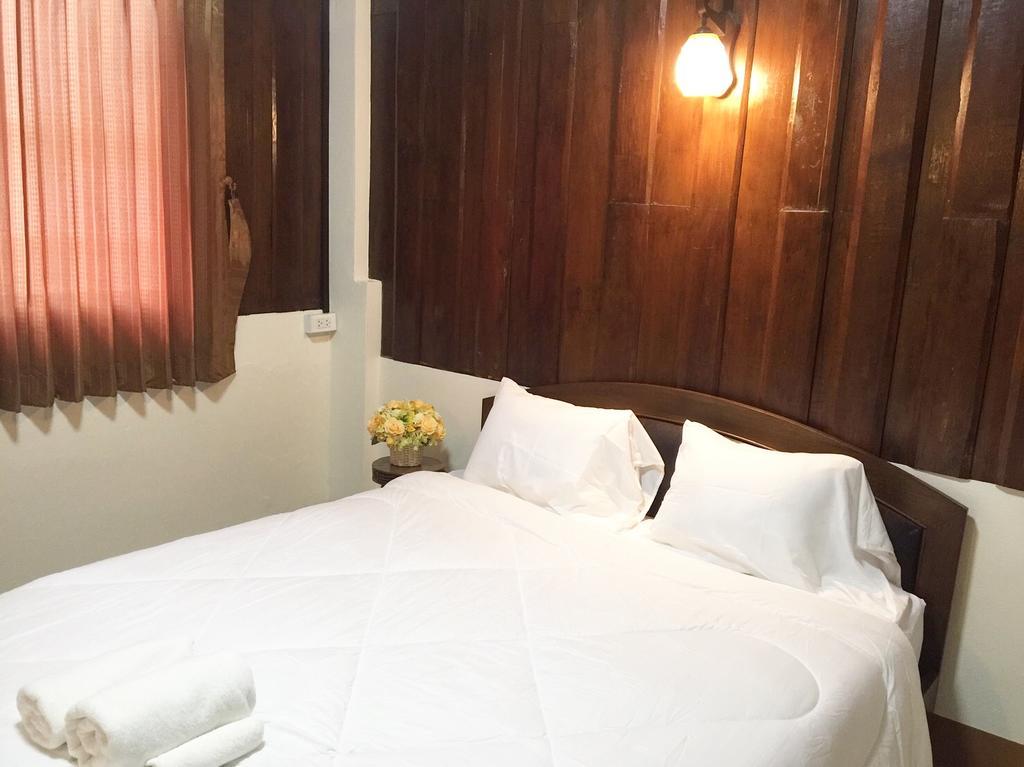Phrasing Guesthouse شيانغ ماي المظهر الخارجي الصورة